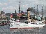 Mai 2003 i Hamburg. Die SCHAARHRN war  frher(1908-14) ein Dienstfahrzeug des hamburger Senats.
