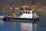 Arbeitsschiff  Ilz  (05037620) vom WSA Regensburg auf der Donau bei Vilshofen. 26.02.2014 
