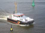 Peilschiff  NIEDERELBE  des Wasser- und Schifffahrtsamtes Hamburg, hier ein Foto aufgenommen am 25.03.2006 auf der Elbe bei der Fahrwassertonne 103.