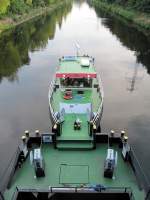Schb SPREE der Schifffahrtspolizei blockiert am 10.09.2012 den Charlottenburger Verbindungskanal im Bereich der Kaiserin-Augusta-Brücke für die Tests mit dem GSL Ursus.
