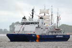 Die Borkum IMO-Nummer:9500376 Flagge:Deutschland Länge:50.0m Breite:19.0m Baujahr:2009 Bauwerft:Emder Werft und Dockbetriebe GmbH,Emden Deutschland bei der Einlaufparade zum 830 Hamburger Hafengeburtstag am 10.05.19 