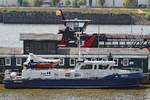 Zollboot ERICUS am 26.05.2020 an der Überseebrücke im Hafen von Hamburg