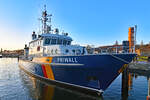 Zollboot PRIWALL am 08.01.2023 in Lübeck-Travemünde