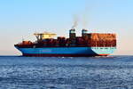 MAJESTIC MAERSK , Containerschiff , IMO 9619919 , Baujahr 2013 , 399 x 59m , 18270 TEU ,  Cuxhaven - Alte Liebe , 06.04.2025 ,