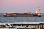 NEUENFELDE , Feederschiff , IMO 9231846 , Bauajhr 2001 , 133.95 x 22.75 m , 868 TEU , 06.04.2025 , Cuxhaven - Alte Liebe ,
