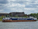 Das Tankmotorschiff ARGIE (ENI: 02338713) war Ende Mai 2025 in Duisburg zu sehen.