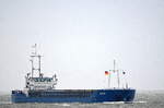 Die NINA B IMO-Nummer:9213703 Länge:80.0m Breite:11.0m Baujahr:2000 Bauwerft:Daewoo Mangalia Heavy Industries,Mangalia Rumänien vor der Alten Liebe Cuxhaven aufgenommen am 17.07.25