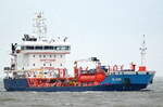 Die ALAND IMO-Nummer:9487380 Flagge:Malta Länge:100.0m Breite:15.0m Baujahr:2013 Bauwerft:Yardimci Shipyard,Istanbul Türkei vor der Alten Liebe Cuxhaven am 17.07.25