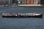 Hafenbarkasse HANSA; Eigner/Betreiber: Bülow; Aufnahmeort: Elbe/Hafen Hamburg, Deutschland; Datum: 01.07.2025; Info:  (ENI 05100930) Lüa 17,65 m, B 3,72 m, Tg 1,36 m / 70 Pass. / 1 Diesel 138 kW, 188 PS / gebaut 1964 bei Grube, HH-Oortkaten ...