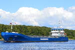 Die HEYN ex. YVONNE IMO-Nummer:9423671 Flagge:Niederlande ex. Antigua und Barbuda Länge:90.0m Breite:13.0m Baujahr:2008 Bauwerft:Scheepswerf Peters,Kampen Niederlande im Nord-Ostsee-Kanal bei Fischerhütte am 23.08.25