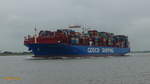 COSCO SHIPPING SAGITTARIUS (IMO 9783473) am 14.7.2019, Hamburg auslaufend auf der Unterelbe /   Containerschiff / BRZ 194.864 / Lüa 399,8 m, B 58,6 m, Tg 16 m / 1 Diesel, 67.100 kW, 21 kn /