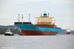 Heute mal ganz leer die Lars Maersk auf der Elbe am 30.09.09.