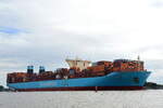 Die MARSTAL MAERSK IMO-Nummer:9619971 Flagge:Dänemark Länge:399.0 Breite:60.0m Baujahr:2014 Bauwerft:Daewoo Shipbuilding&Marine Engineering,Geoje Südkorea auslaufend aus Hamburg vor Teufelsbrück am 31.08.25