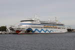 Die Aidaaura der Rostocker Reederei Aida Cruises lag am Vormittag des 15.09.2019 auf Ihrem Seeweg von Rönne nach Bergen in Warnemünde.