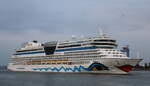 Das Kreuzfahrtschiff AIDALUNA(IMO:9334868)am Morgen des 19.09.2026 in Warnem�nde 