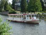 AMMERSBEK am 12.8.2009, Hamburg, Alster, Osterbekkanal vor dem Anleger Mhlenkamp /  Alsterdampfer / La  m, B 20,5 m, Tg 5,1 m / 1 MWM-Diesel 3-Zyl.