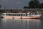 „Alsterdampfer“ FLEETENKIEKER (MMSI 211375630); Eigner/Betreiber: ATG; Datum: 30.08.2025; Aufnahmeort: Alster (Binnenalster) Hamburg, Deutschland.