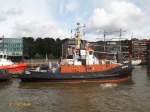 BUGSIER 20 (1) (IMO 9158484) liegend am 8.9.2015, Hamburg, Elbe, Schlepperponton Neumühlen /  Schlepper (Voith-Schneider Tractor) / 210 / BRZ 359 / Lüa 30.54 m, B 11 m, Tg 5,18 m / 2