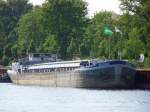 MS Tsunami in Brandenburg Massowburg am 15.05.2008. Das Motorschiff war früher das MS Oranienburg der Binnenreederei Berlin.