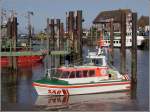Die HERMANN ONKEN wurde 1993 bei der Fassmer-Werft in Berne-Motzen gebaut. Sie gehrt zur Klasse der 8,5 m Seenotrettungsboote der DGzRS und ist in Fedderwardersiel stationiert. 17.04.2011