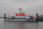 Seenotrettungskreuzer Alfried Krupp im Hafen Borkum
am 20.08.2012.