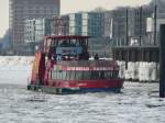 MS  Elbmeile  ist als Fhre auf der Elbe in Hamburg unterwegs.