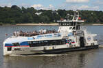 Hadag Hafenfähre FINKENWERDER (ENI 04814590) (H-6090)); Eigner/Betreiber: Hadag; Datum: 14.07.2025; Aufnahmeort: Elbe/Hafen Hamburg, Deutschland.