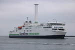 Die Scandlines Hybrid Ferry Copenhagen auf ihrem Seeweg von Gedser nach Rostock-Überseehafen beim Einlaufen in Warnemünde.12.06.2020