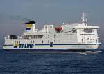 Fhrschiff MS  Huckleberry Finn  der TT-Line beim einlaufen in den Hafen Rostock-Warnemnde.
Aufgenommen am 10.10.2010