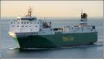 Die 1999 gebaute ESTRADEN (IMO 9181077) nimmt am 08.05.2008 Kurs auf die Kieler Frde. Sie ist 162,70 m lang, 25,70 m breit, hat eine GT/BRZ von 18205. Die beiden Maschinen liefern zusammen 14480 kw und ermglichen eine Geschwindigkeit von 19 kn. Heimathafen ist Helsingfors in Finnland. Eigentmer ist die Rettig Group Ltd. Bore aus Turku, Finnland.