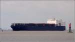 Die 1984 gebaute ATLANTIC COMPANION (IMO 8214152) am 14.08.2010 Hhe Rhinplate Nord Elbe aufwrts fahrend. Sie ist 292 m lang, 32 m breit und hat eine GT von 57255. Sie fhrt unter schwedischer Flagge und ist ein kombiniertes Container- und Ro-Ro-Frachtschiff. Der Eigner ACL (Atlantic Container Line) gehrt zur Grimaldi Group.