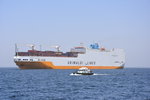 DAKAR (Region Dakar), 26.03.2016, Frachtschiff Grande San Paolo auf Kurs in den Hafen -- Baujahr: 2003 / Flagge: Italien / IMO/MMSI: 9253208/247091500