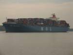 Name: MOL Paramount,
Flagge: Panama,
Eigner: Japaner,
Kapazitt: 6350 TEU-Stellpltze,
Lnge: 293m,
Breite: 40m,
Tiefgang: 14m,
Geschwindigkeit: 25kn,
Werft: Koyo, Mihara/Japan No. 2212 (Baujahr 2005)