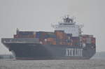 Die NYK Remus IMO-Nummer:9416965 Flagge:Panama Länge:293.0m Breite:32.0m Baujahr:2009 Bauwerft:Hyundai Samho Heavy Industries,Samho Südkorea einlaufend nach Hamburg vor Teufelsbrück am