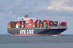 NYK ALTAIR , Containerschiff , IMO 9468308 , Baujahr 2010 , 332.15m × 45.2m , 9592 TEU , am 08.09.2018 bei der Alten Liebe Cuxhaven 