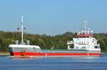 Die Hydra IMO-Nummer:9356488 Flagge:Niederlande Länge:88.0m Breite:12.0m Baujahr:2007 passiert Fischerhütte im Nord-Ostsee-Kanal am 03.10.13