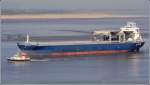 Die 1995 gebaute STAR HANSA (IMO 9103128) am 07.05.2008 Weser aufwrts fahrend. Sie ist 198 m lang, 31 m breit und hat eine GT von 32749. Sie kann auch 1950 TEU transportieren. Heimathafen ist Bergen (Norwegen).