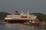 Die M/S  Nordlys  verlsst rnes auf nordgehenden Kurs; 17.09.2006