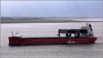 Die 2006 gebaute SAGA EXPLORER (IMO 9343493) am 08.07.2011 beladen Weser aufwrts fahrend. Sie ist 199 m lang, 31 m breit, hat eine GT von 29.758 und eine DWT von 46.550 t. Sie fhrt unter der Flagge von Hong Kong. Die WESERLOTSE ist zum Lotsenwechsel lngsseits gegangen.