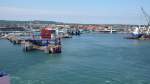 Wie (fast) jeden Tag um 11:50 setzt Stena Jutlandica ihre Heck- und Bugstrahlruder ein um aus dem Hafen von Frederikshavn zu kommen.
Irgendwann im Sommer 07.