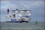 Fährschiff  Skane  der Stena Line am 21.06.14 im Zulauf auf Warnemünde, fotografiert an der Westmole.