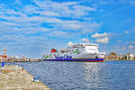 STENA FLAVIA (IMO 9417919) am 26.03.2021 in Lübeck-Travemünde einlaufend.