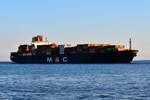 MSC POLARIS , Containerschiff , IMO 9074042 , Baujahr 1995 , 299.95 x 37,1m , 4743 TEU ,  Cuxhaven - Alte Liebe , 06.04.2025 ,