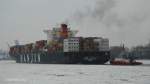HANJIN CHONGQING  (IMO 9347449) am 7.2.2012, Hamburg, Elbe, einlaufend vor dem Bubendeyufer /
Containerschiff / BRZ 74.962 / Lüa 304 m, B 40 m, Tg 14,2 m / TEU 6622, Reefer 600 / 1 Diesel, 68382 kW, 26,5 kn / 2008 bei Hyundai, Ulsan, Südkorea / Flagge: Panama / Besitzer + Manager: Hanjin Shipping /
