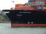 APL MERLION (IMO 9632014) am 21.2.2015, Detail: Bugpartie, Hamburg auslaufend, Elbe Höhe Bubendeyufer / Megaboxer (ULCS) Containerschiff / BRZ 151.963 / Lüa 368,5 m, B 51 m, Tg 15,5 m / TEU