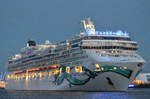 Die Norwegian Jade IMO-Nummer:9304057 Flagge:Bahamas Länge:294.0m Breite:32.0m Baujahr:2006 Bauwerft:Meyer Werft,Papenburg Deutschland am 09.09.17 im Hamburger Hafen aufgenommen anlässlich