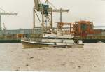 FRIDO SPATZ im Mai 1989 beim Hamburger Hafengeburtstag / (Scan vom Foto)  Seenotkreuzer der Theodor-Heuss-Klasse / Lüa 23,2 m, B 5,3 m, Tg 1,42 m / 3 Diesel, ges.1287 kW, 1750 PS, 20 kn / gebaut