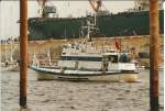 FRIDO SPATZ im Mai 1989 beim Hamburger Hafengeburtstag / (Scan vom Foto)  Seenotkreuzer der Theodor-Heuss-Klasse / Lüa 23,2 m, B 5,3 m, Tg 1,42 m / 3 Diesel, ges.1287 kW, 1750 PS, 20 kn / gebaut