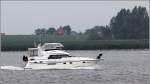 Motoryacht DANIELA am 10.07.2012 auf der Weser Hhe Dedesdorf.