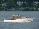 Hamburg i Mai - Alte Motoryacht, sieht aus, wie  den 30igern, ist aber aus den sechzigern:-)
